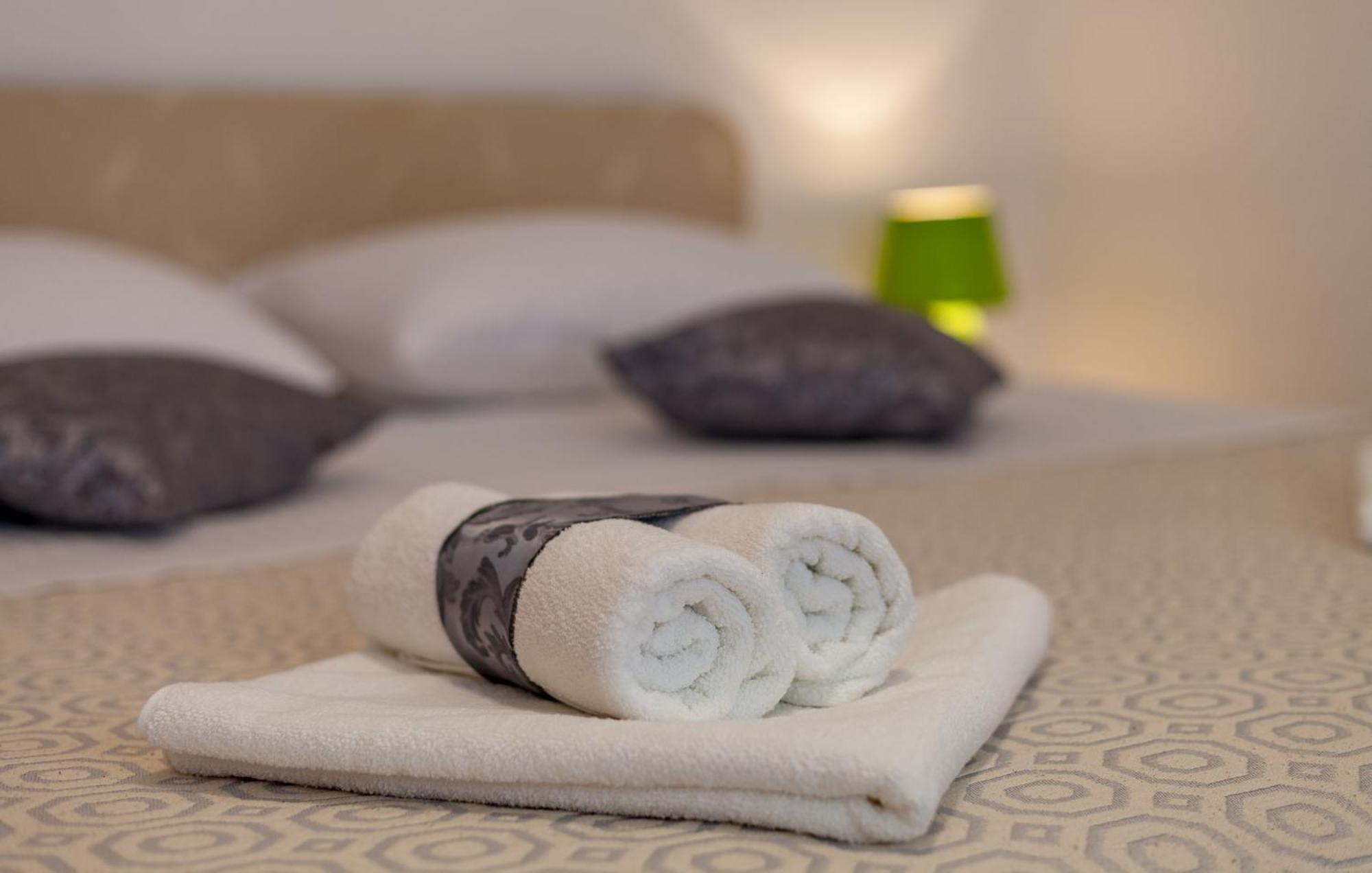 Apartments Solmar Podstrana Ngoại thất bức ảnh